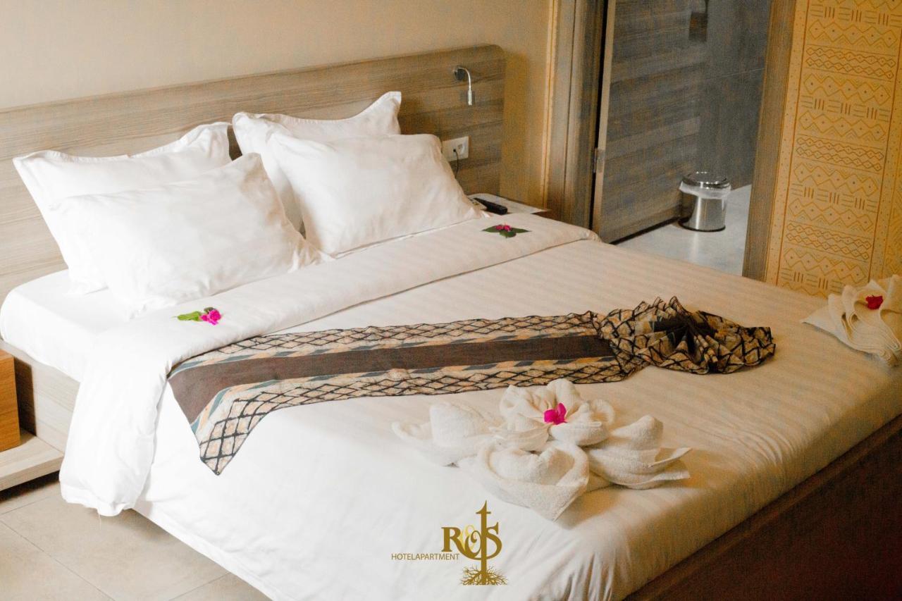 Roots Hotel Apartments Αμπιτζάν Εξωτερικό φωτογραφία