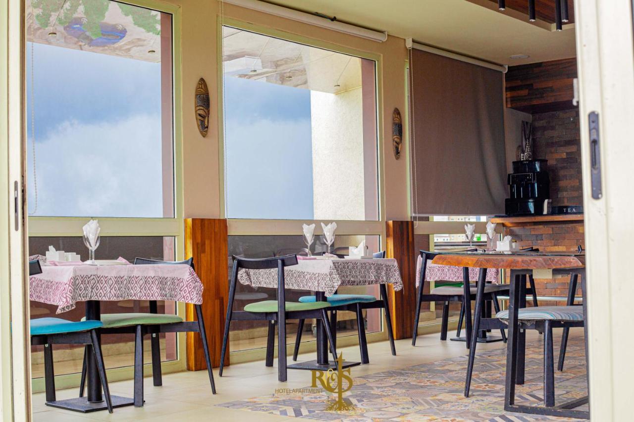Roots Hotel Apartments Αμπιτζάν Εξωτερικό φωτογραφία