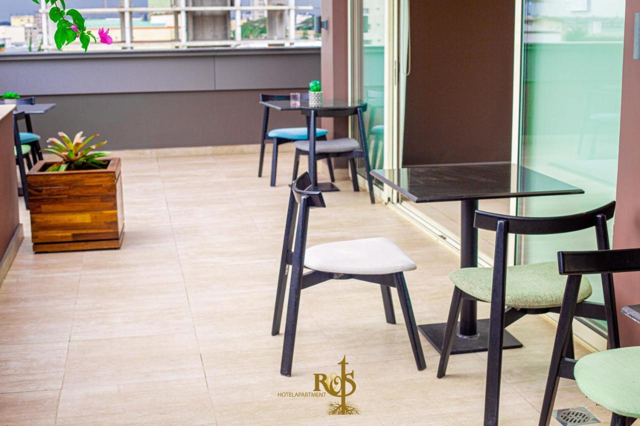 Roots Hotel Apartments Αμπιτζάν Εξωτερικό φωτογραφία