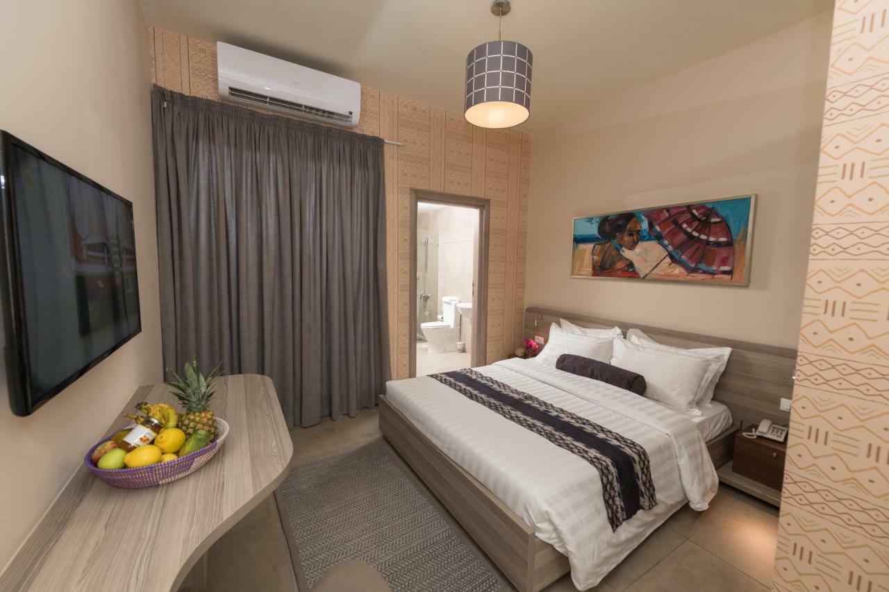 Roots Hotel Apartments Αμπιτζάν Εξωτερικό φωτογραφία